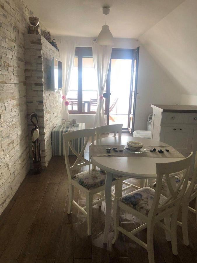 Apartment Nadejda Поморіє Екстер'єр фото